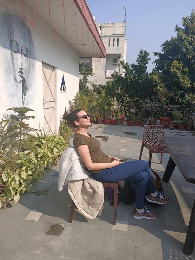 The Desire Hostel New Delhi Bagian luar foto